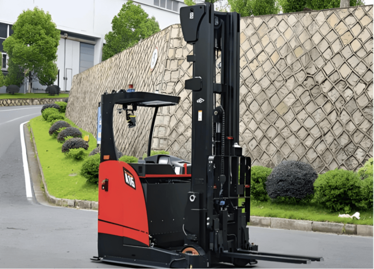 AGV 叉车 FOC 电机驱动器：重载工况下转矩补偿与防滑控制的实战方案