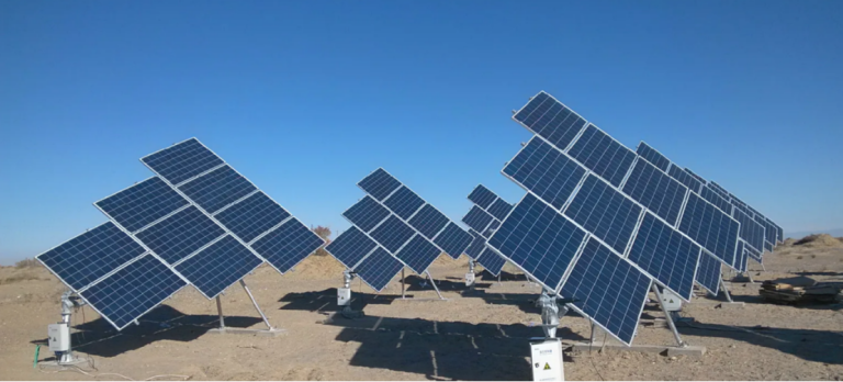 光伏追踪系统 FOC 电机驱动器：宽电压适配与户外恶劣环境稳定运行方案